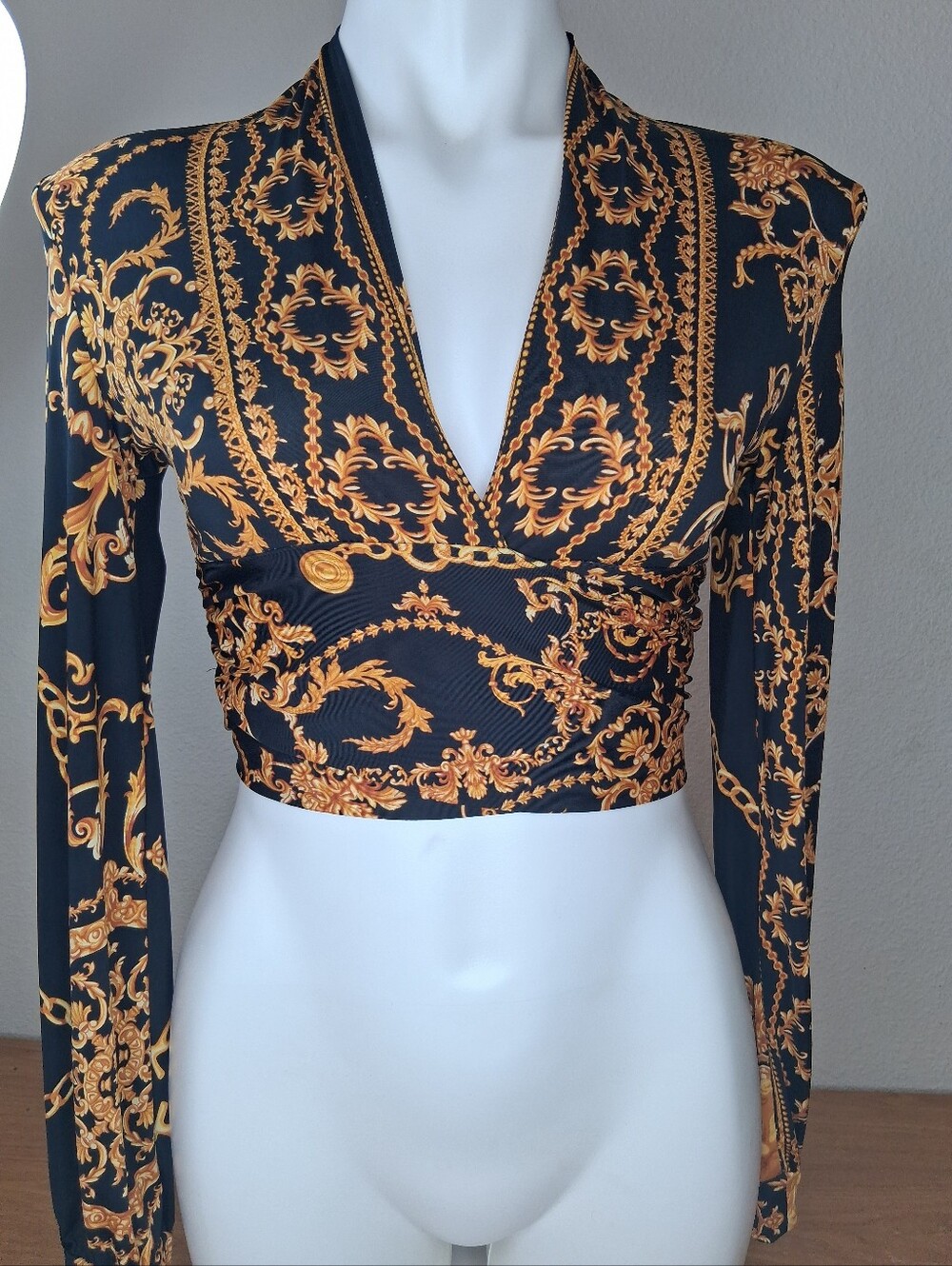 Black & Gold Baroque Open-Back Wrap Crop Top – Long Sleeve